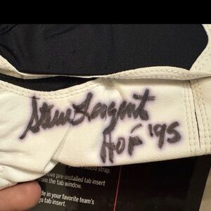 "Steve Largent" NFL glove inscription "HoF '95" (Hall of Fame, 1995).Autographed